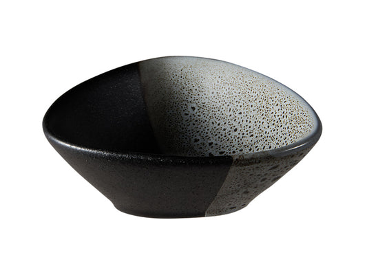Umi Triangle Sauce Bowl