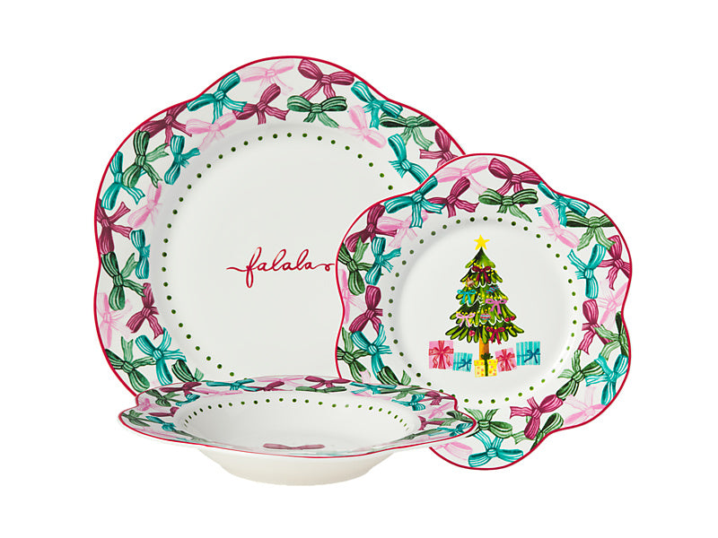 Fa la la Scallop Rim Dinner Set 12pc Gift Boxed