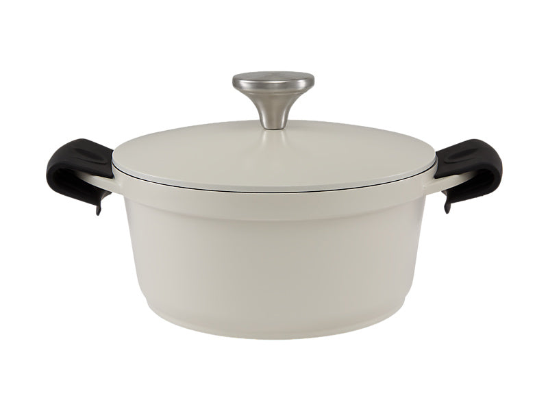 Cast Lite Non-Stick Casserole / 2.4L Gift Boxed