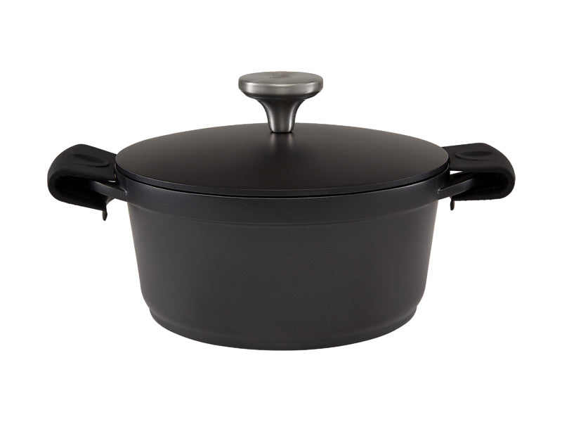 Cast Lite Non-Stick Casserole / 2.4L Gift Boxed