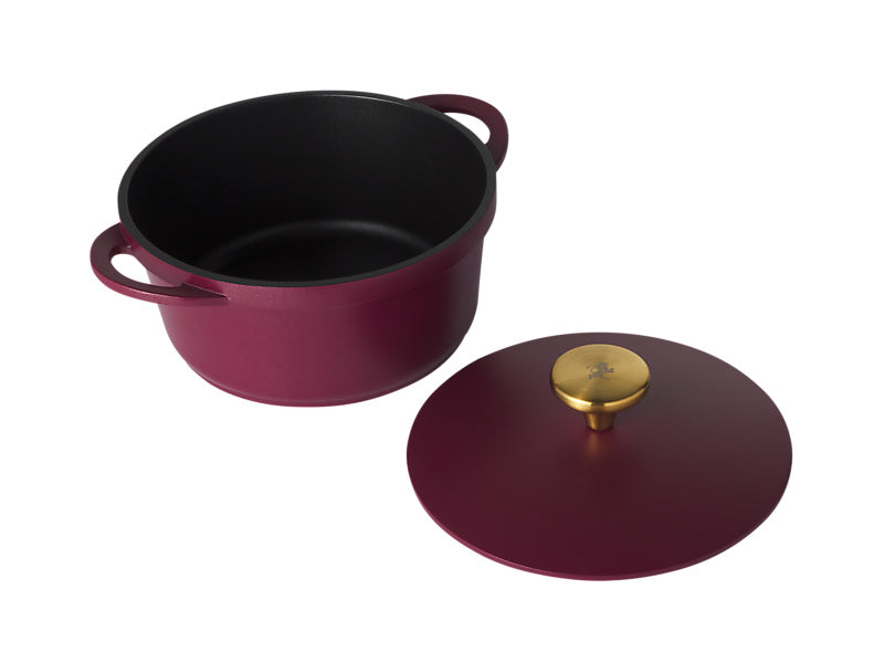 Cast Lite Non-Stick Casserole / 2.4L Gift Boxed