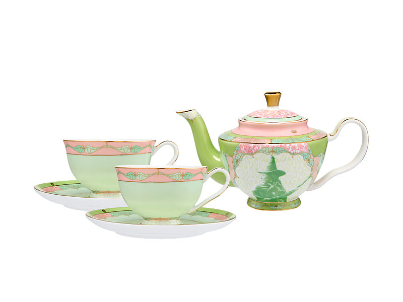 Wicked Pink Goes Good With Green 5pc Tea Set Elphaba Gift Boxed